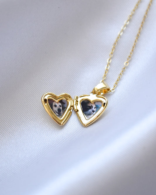 Mini Relicario Corazón Ornamental Bañado en Oro