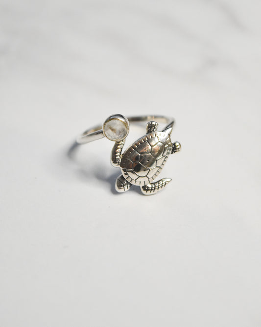 Anillo Tortuga con Piedra Luna en Plata 925 Tailandesa