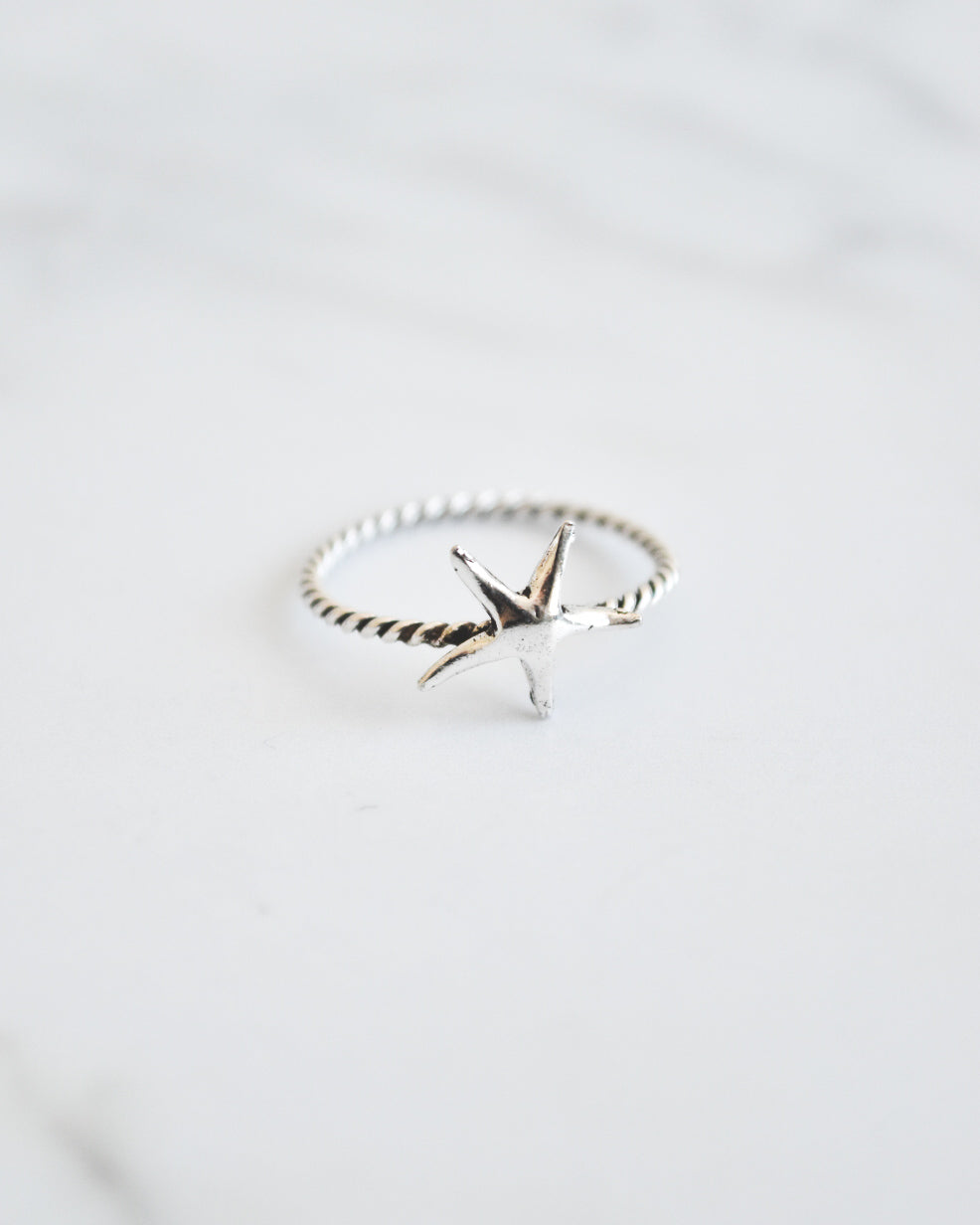 Anillo Estrella de Mar Plata 925 Entorchado