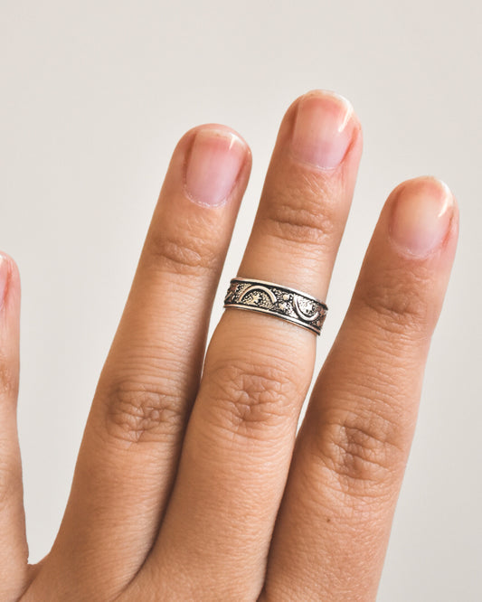 Midi Plata 925 Tailandesa con Diseño de Lunas y Estrellas Envejecido