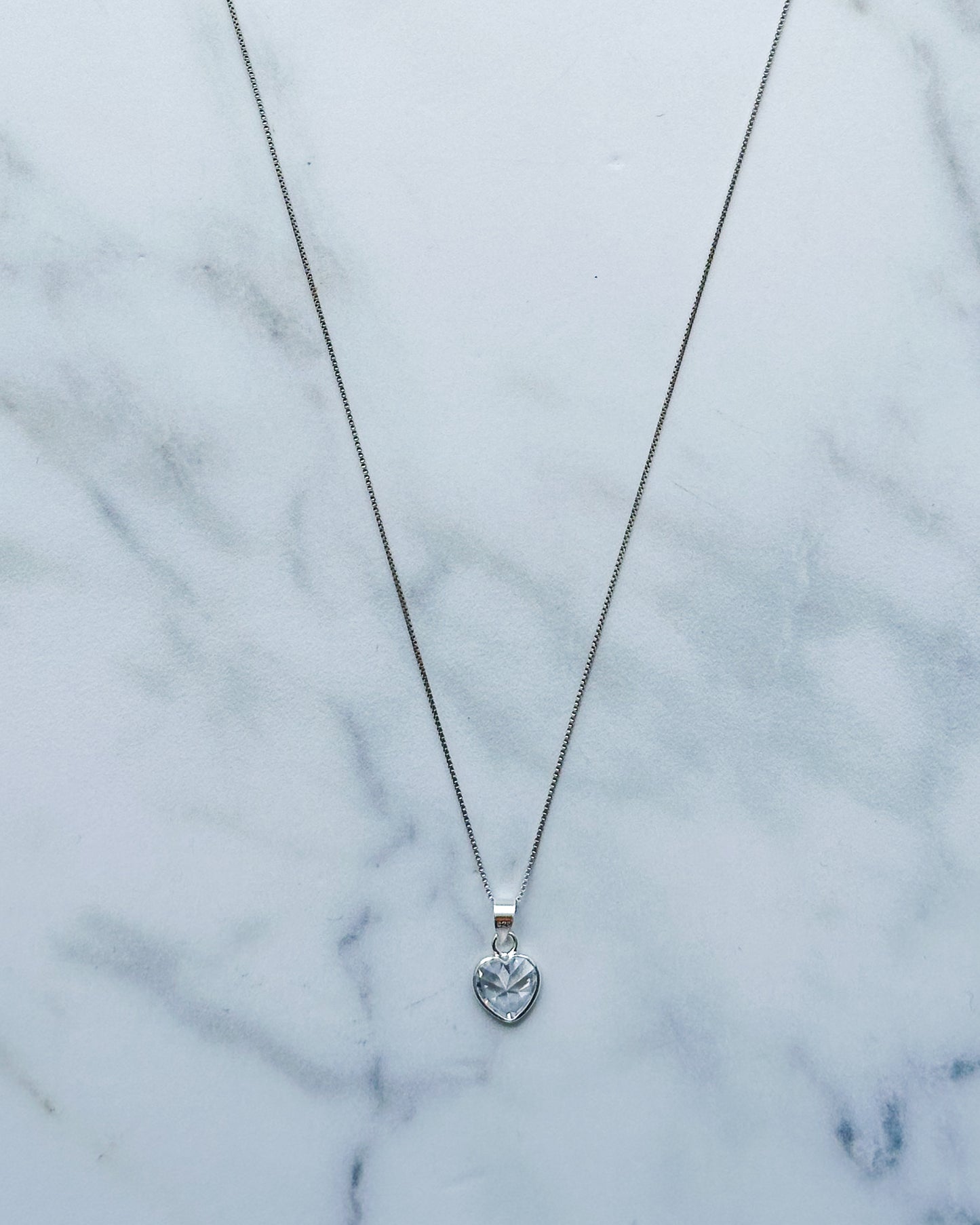 Collar Corazón de Luz