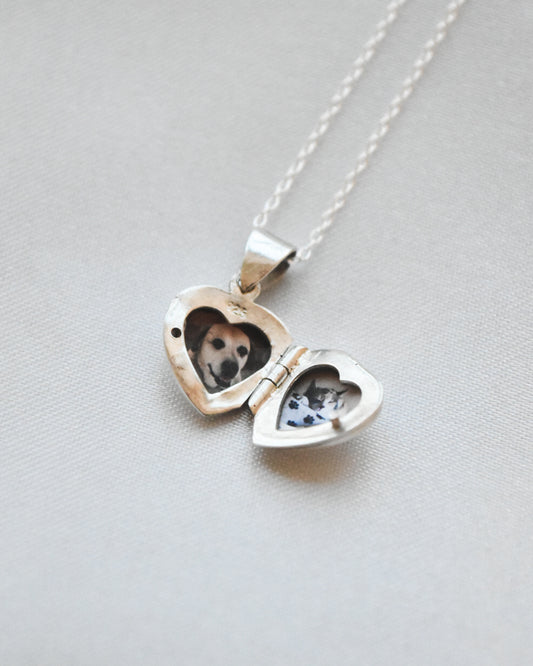 Mini Relicario Corazón Esencial en Plata 925
