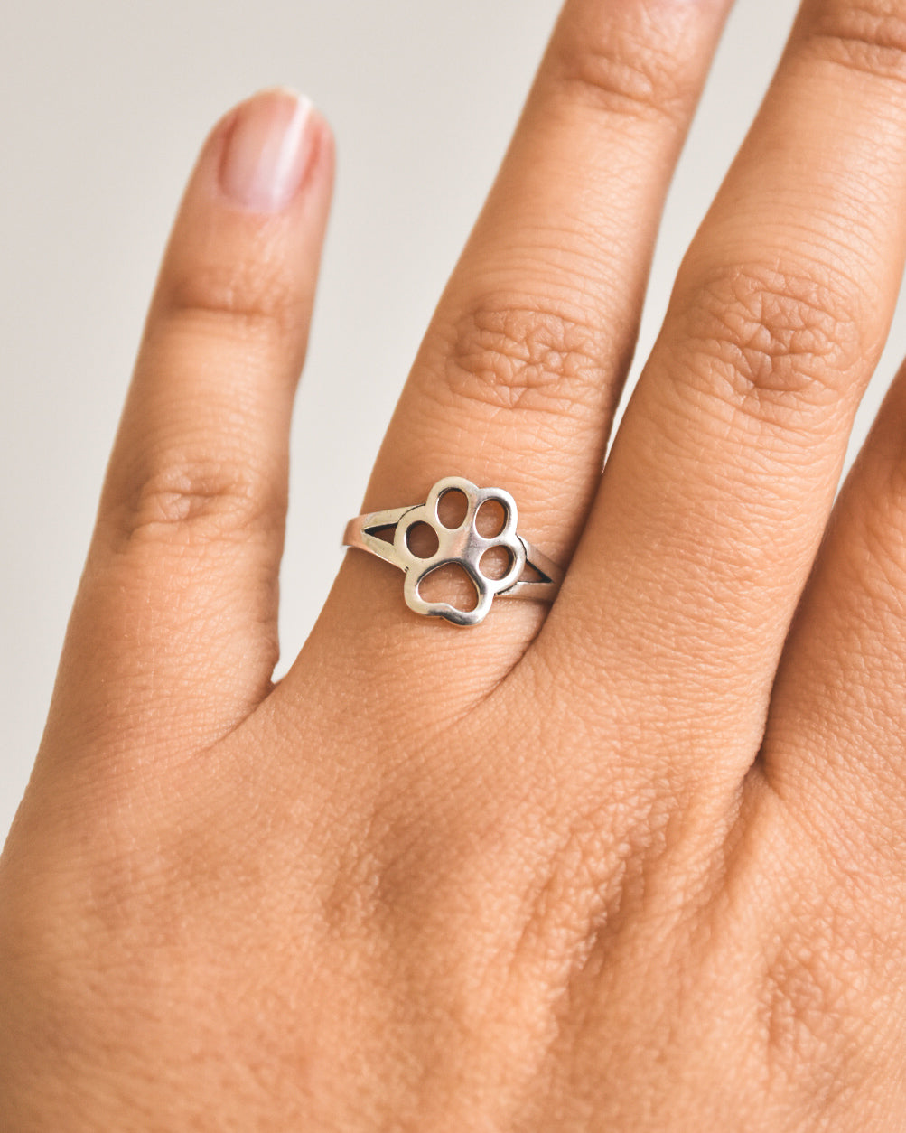 Anillo Huellita de Amor – Plata 925 tailandesa