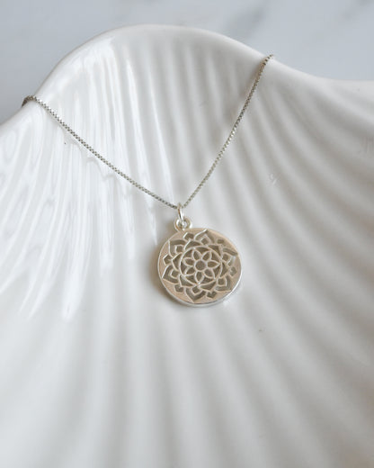 Collar Mandala de Plata 925
