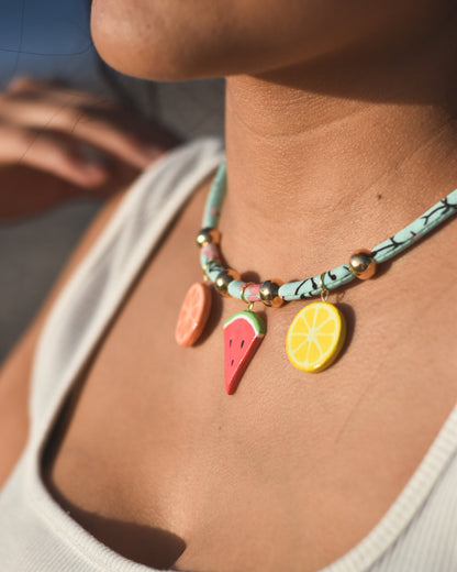 Collar Fiesta Frutal – Naranja, Sandía y Limón