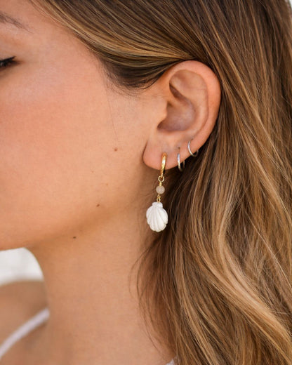 Aros Huggies Conchita Blanca Hecha a Mano