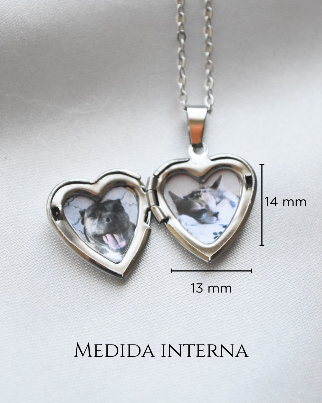 Relicario corazón ornamental en acero plateado
