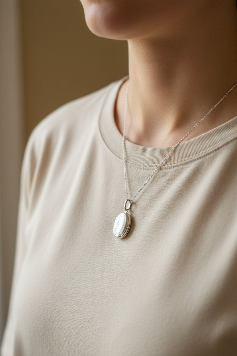 Relicario Flor Eterna en Plata 925
