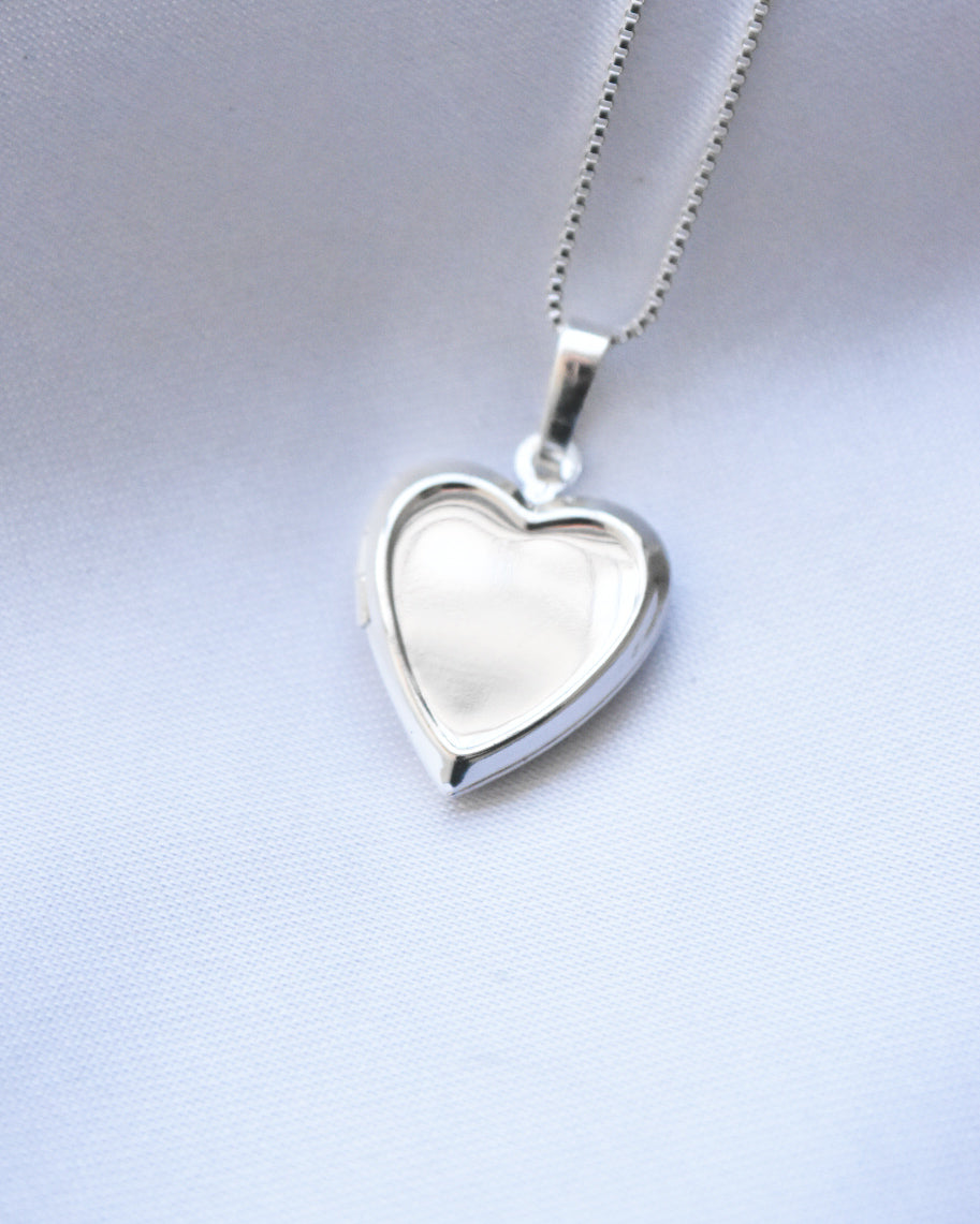 Relicario Corazón Puro en Plata
