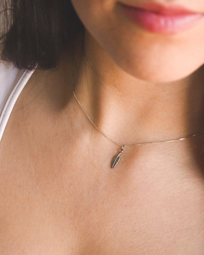 Collar Mini Pluma Plata 925