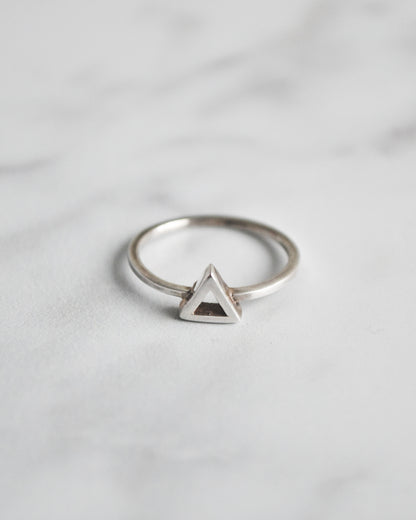 Anillo de Plata 925 Triángulo