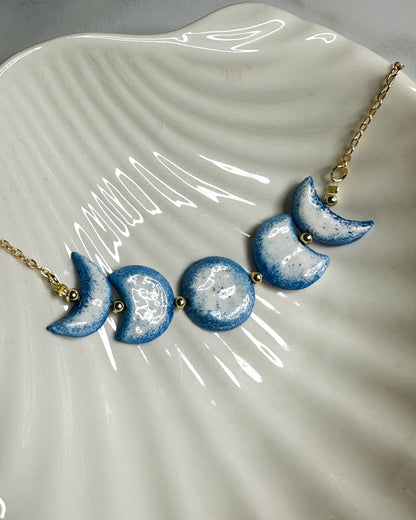 Collar Fases Lunares – Cerámica Artesanal y Baño de Oro
