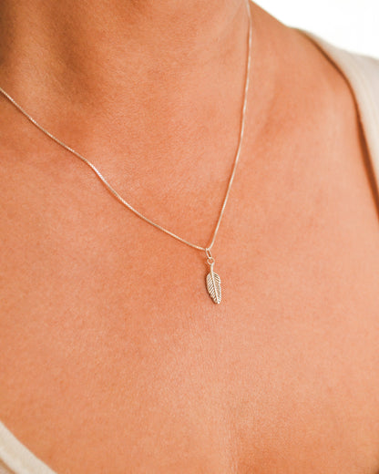 Collar Mini Pluma Plata 925