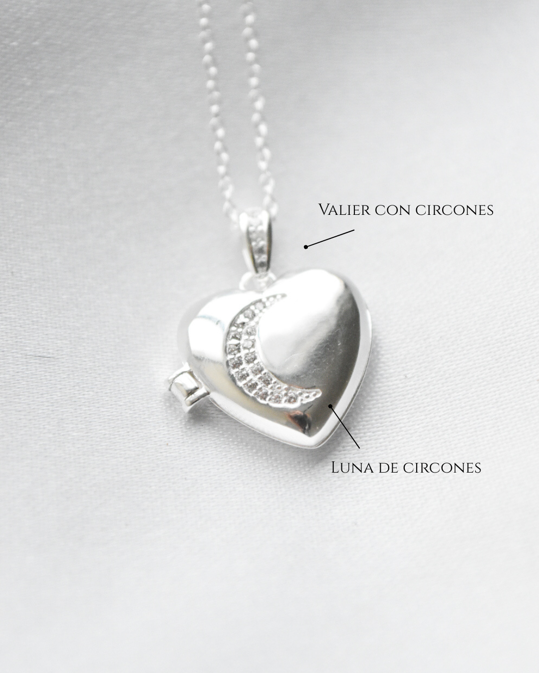 Relicario Corazón Luna en Plata 925
