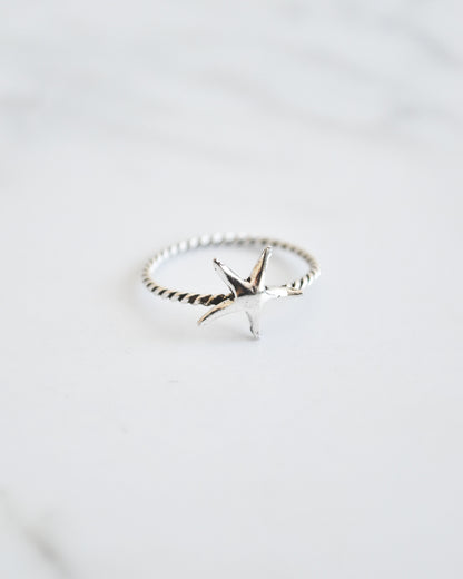 Anillo Estrella de Mar Plata 925 Entorchado