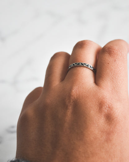 Anillo de Plata 925 Tribal Geométrico