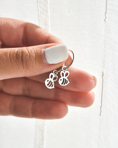 Argollas de Plata 925 con Abejita