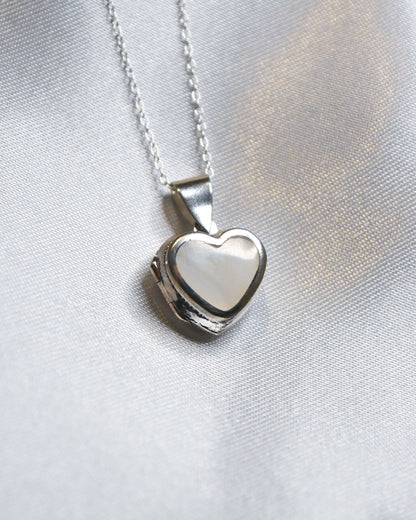 Relicario “Siempre en Mi Corazón” de Nácar en Plata 925