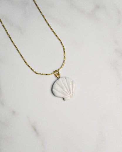 Collar Conchita Blanca con Brillos | Hecho a Mano