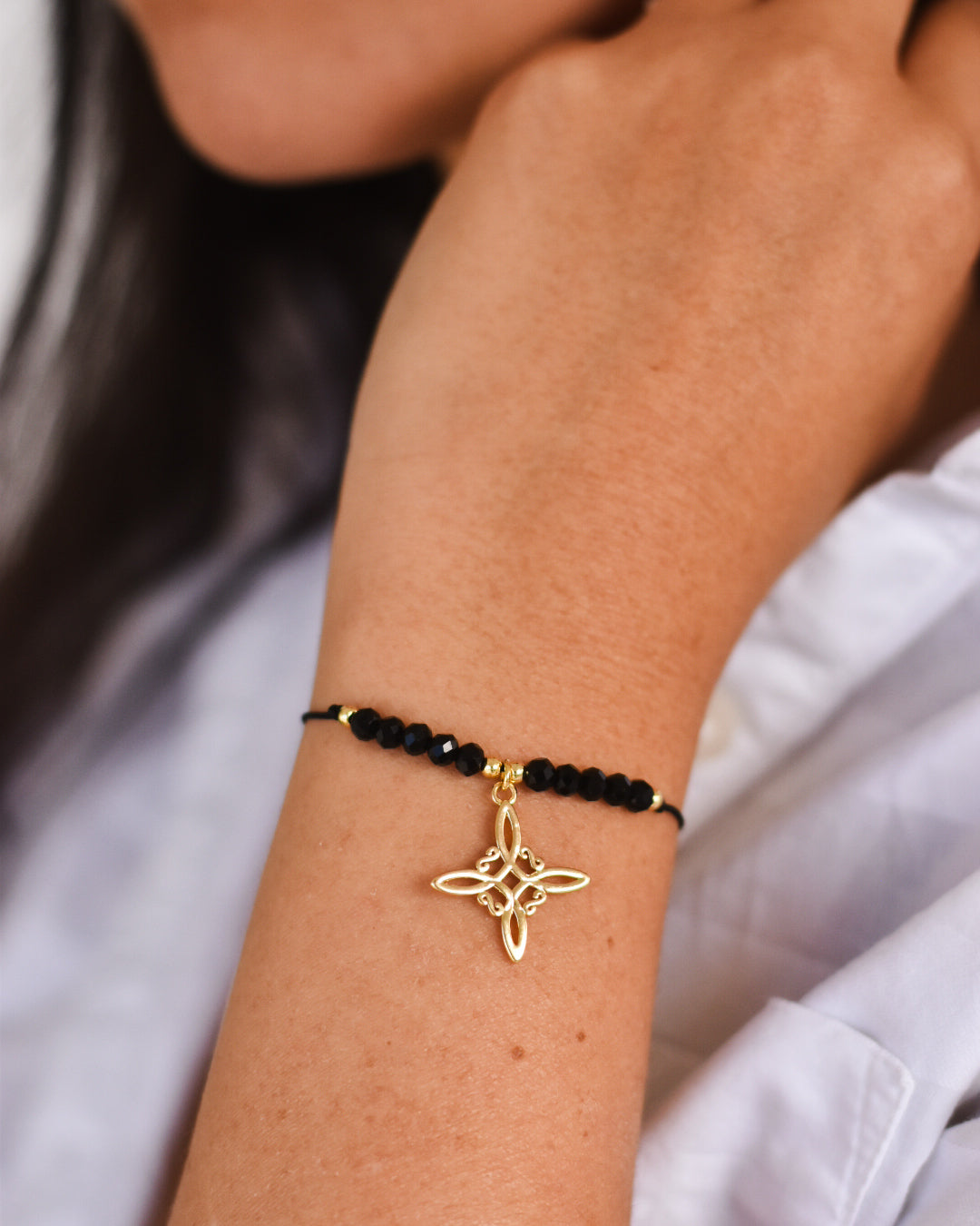 Pulsera Nudo de Bruja Protector