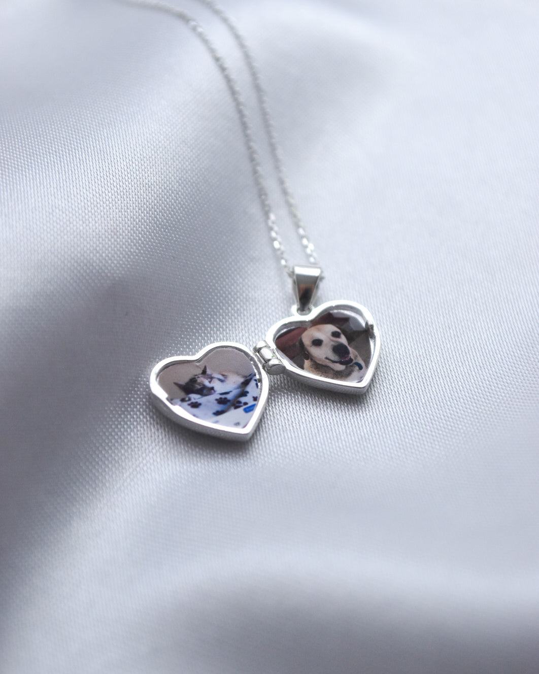 Relicario Corazón de Plata 925 con Circones