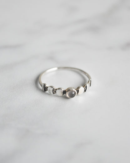 Anillo Fases Lunares en Plata 925 con Piedra Luna