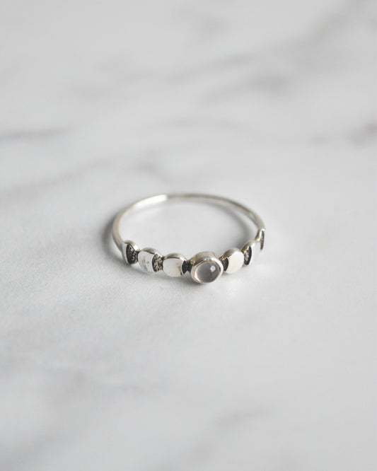 Anillo Fases Lunares en Plata 925 con Piedra Luna