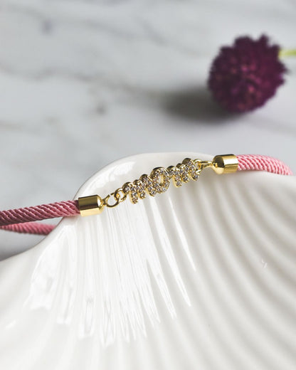 Pulsera Rosada Ajustable MOM con Circones | Regalo Día de la Madre