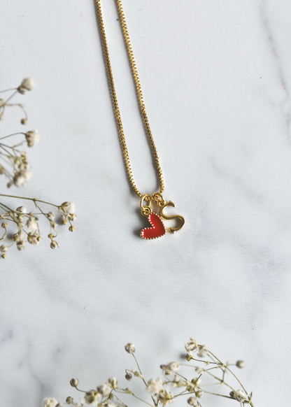 Collar Corazón Rojo con Letra S Bañado en Oro | Regalo Día de la Madre
